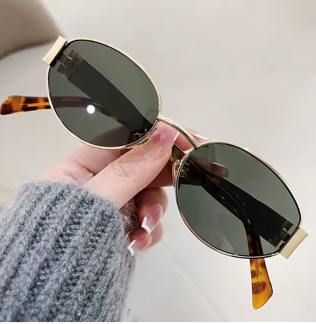 Retro Oval Sunglasses